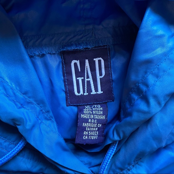 Gap Windbreaker - Picture 2 of 6